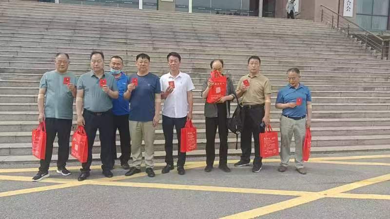 “熱血傳遞愛，奉獻(xiàn)踐初心”—裕農(nóng)公司組織參與無償獻(xiàn)血活動